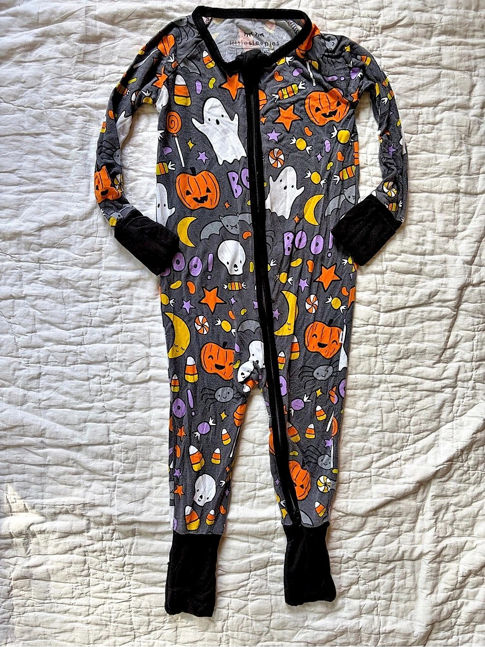 EUC Little Sleepies Halloween Footed Sleeper 6-12 Months